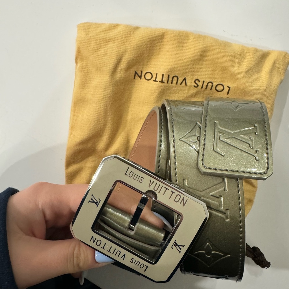 Louis Vuitton belt